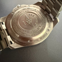 Încărcați imaginea în vizualizatorul Galeriei, Breitling Aerospace Avantage Titan