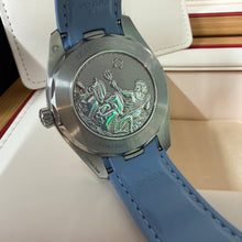 Încărcați imaginea în vizualizatorul Galeriei, Omega Seamaster Aqua Terra 150M 41mm în ediția "Summer Blue"