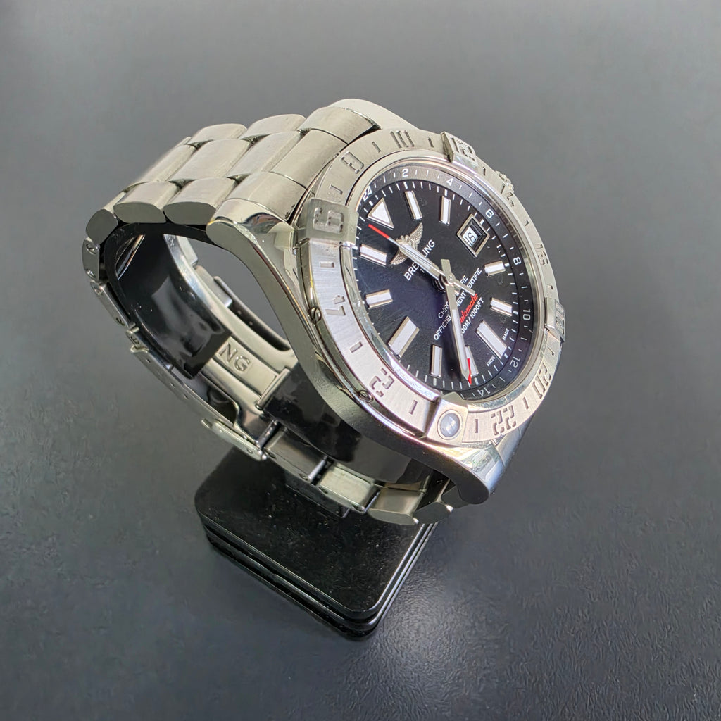 Breitling Avenger II GMT