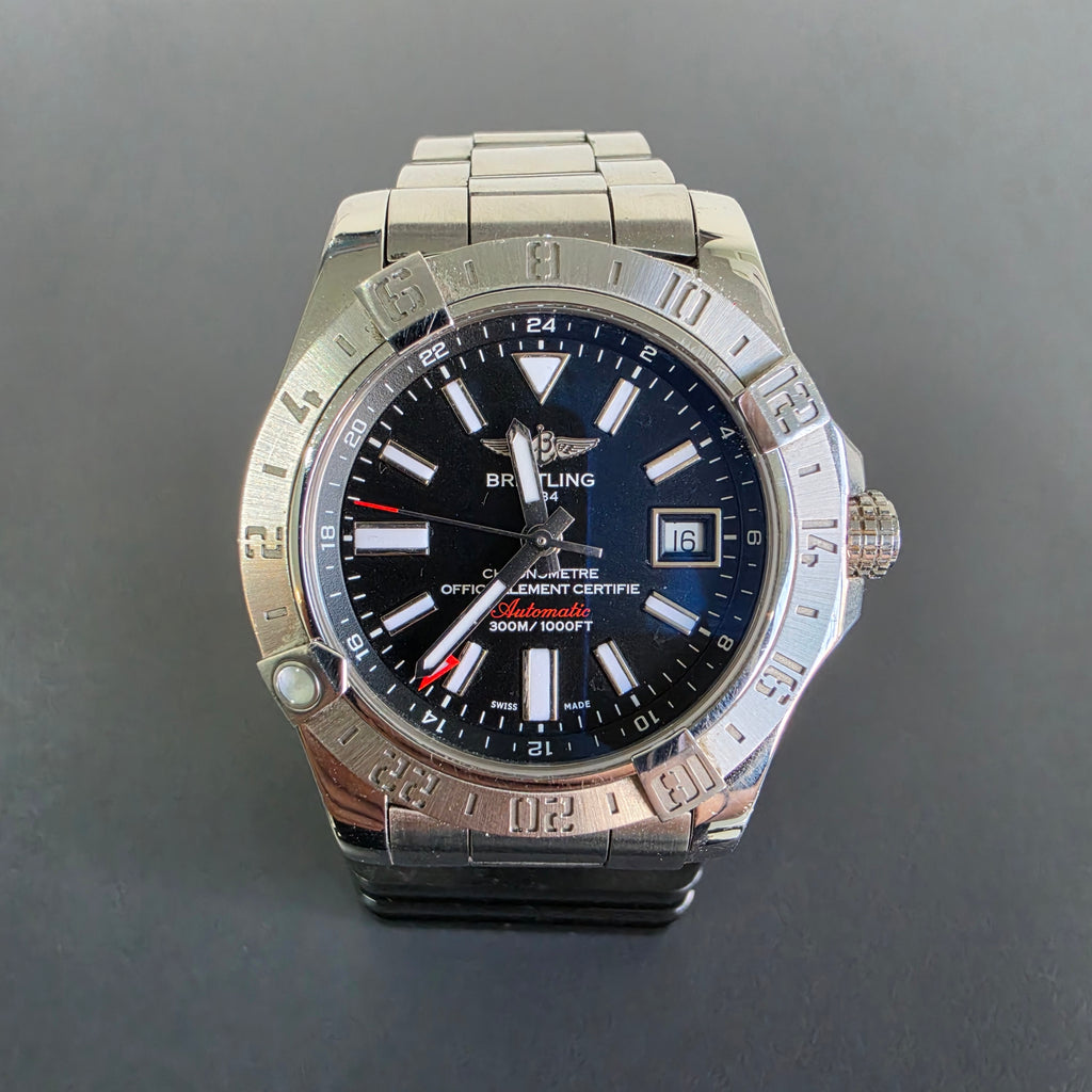 Breitling Avenger II GMT